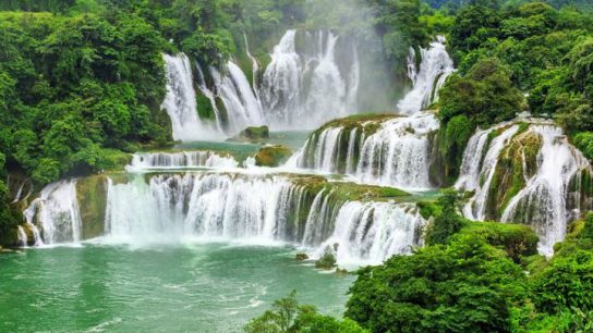 Exploring the North Vietnam with majestic waterfall 7 days