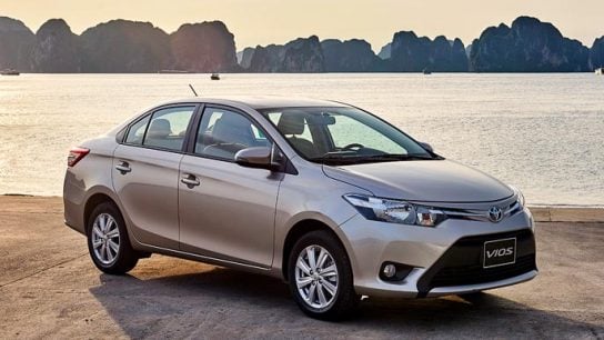 Hanoi airport to Halong Bay private car
