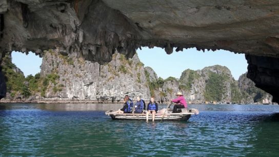 Discovery Bai Tu Long Bay 6 hours
