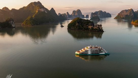 CAPELLA CRUISE – Symphony of the sea